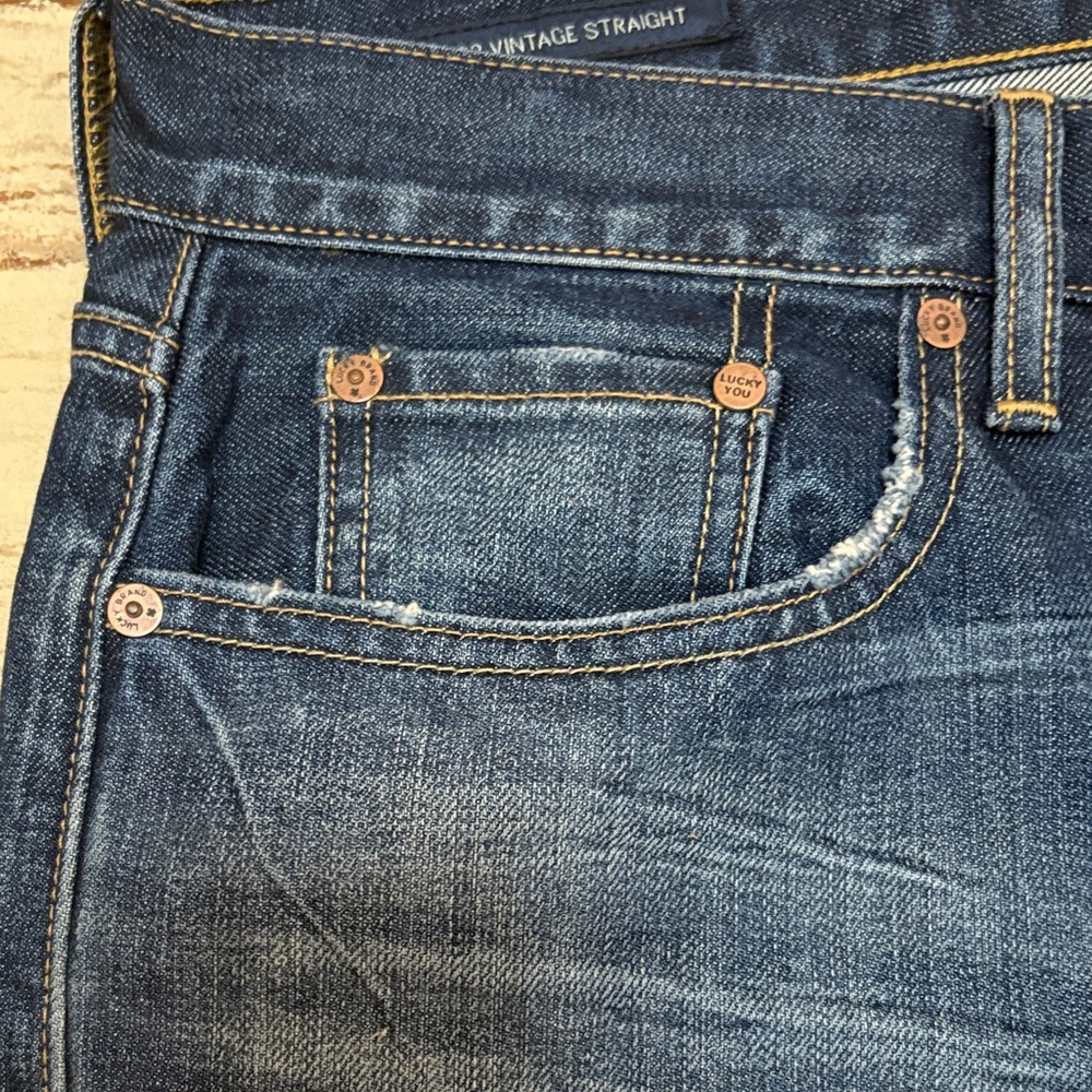 Lucky Brand Men's Blue Jeans Size 36 Vintage Straight - Picture 14 of 16